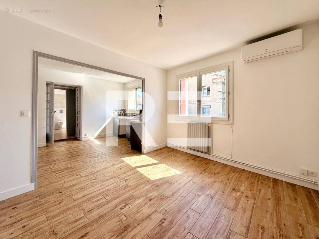 Appartement à NIMES
