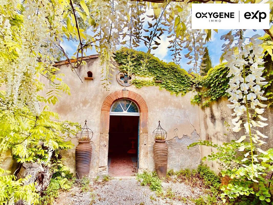 880 m² à Castelnaudary  - photo 4