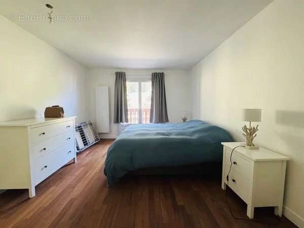 Appartement à LA MORTE