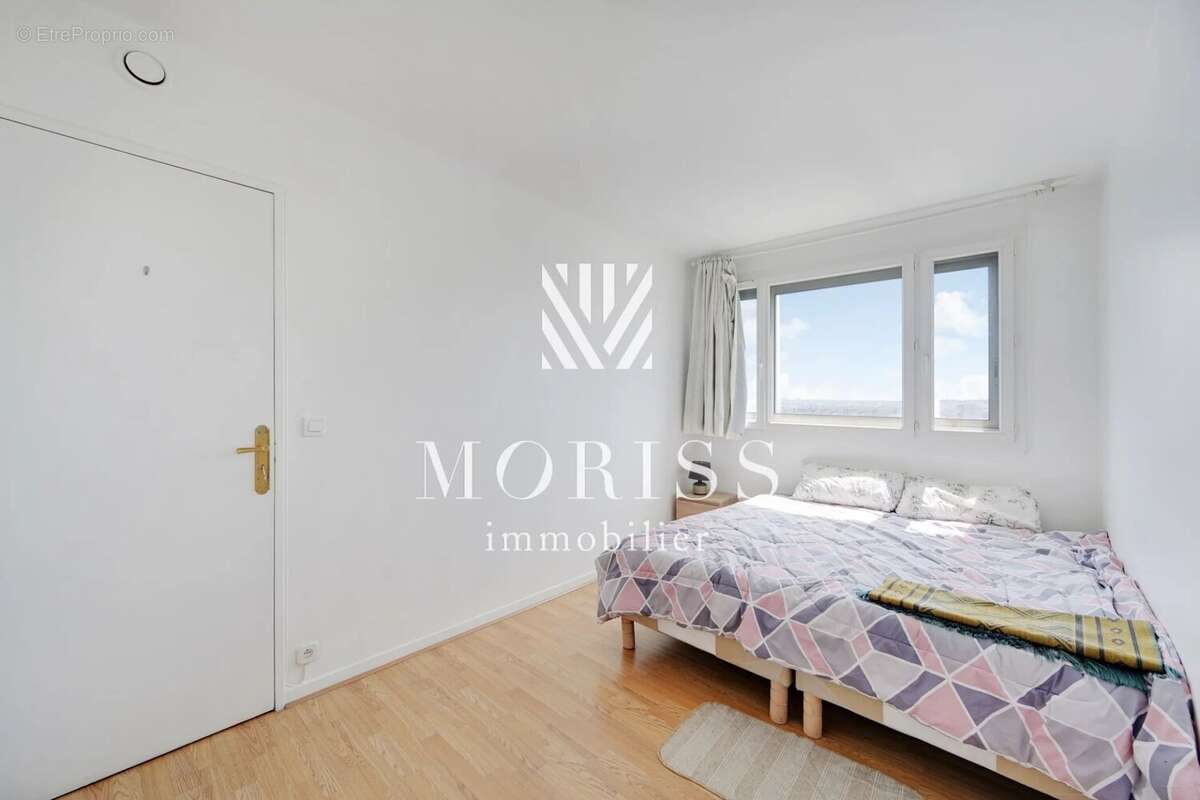 Appartement à CHARENTON-LE-PONT