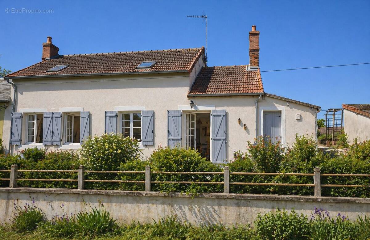 Maison à DECIZE