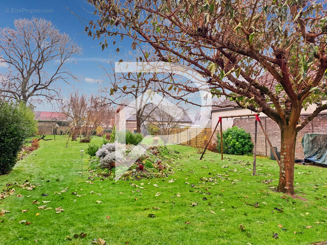 Maison à SAINTE-GENEVIEVE