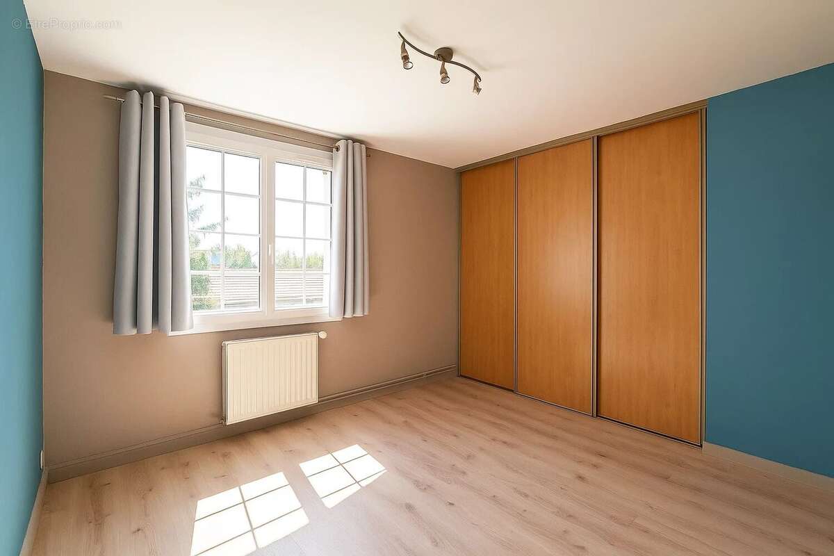 Maison à CHAMPENOUX
