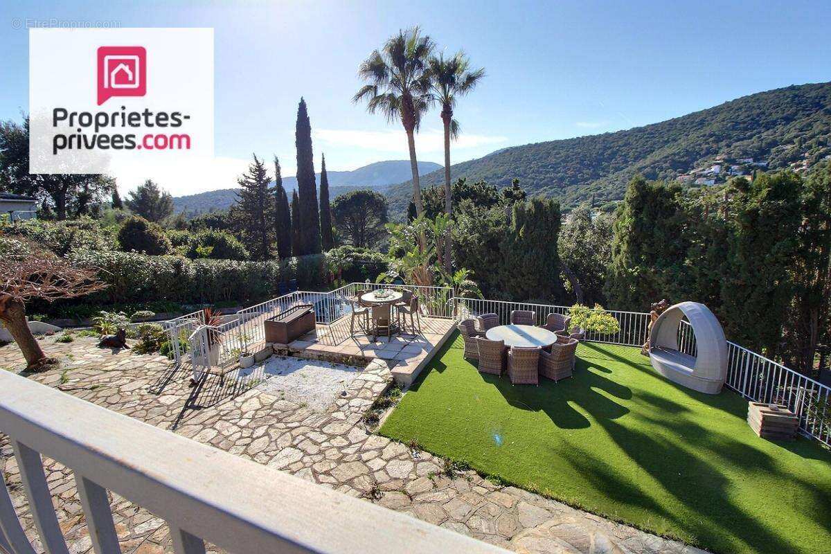 Maison à LA CROIX-VALMER