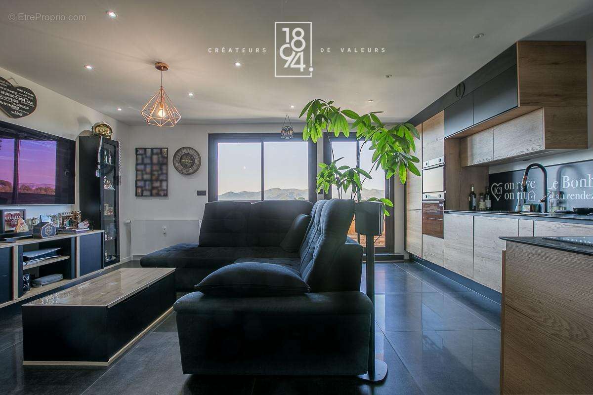 Appartement à MARSEILLE-13E