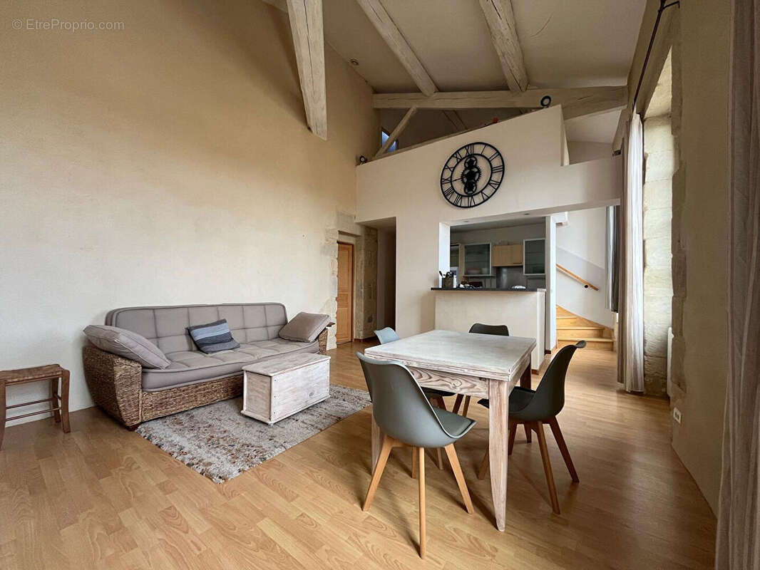 Appartement à CALVISSON