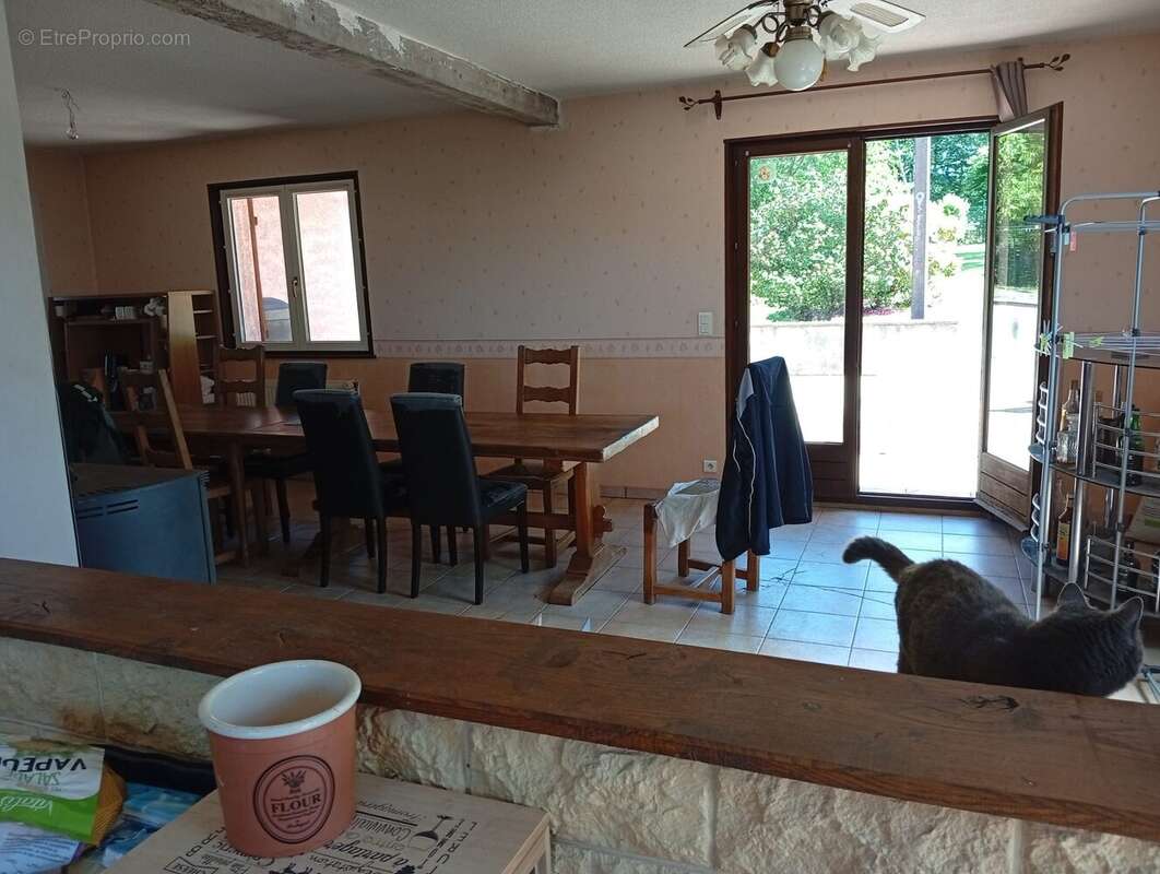 Maison à FRAHIER-ET-CHATEBIER