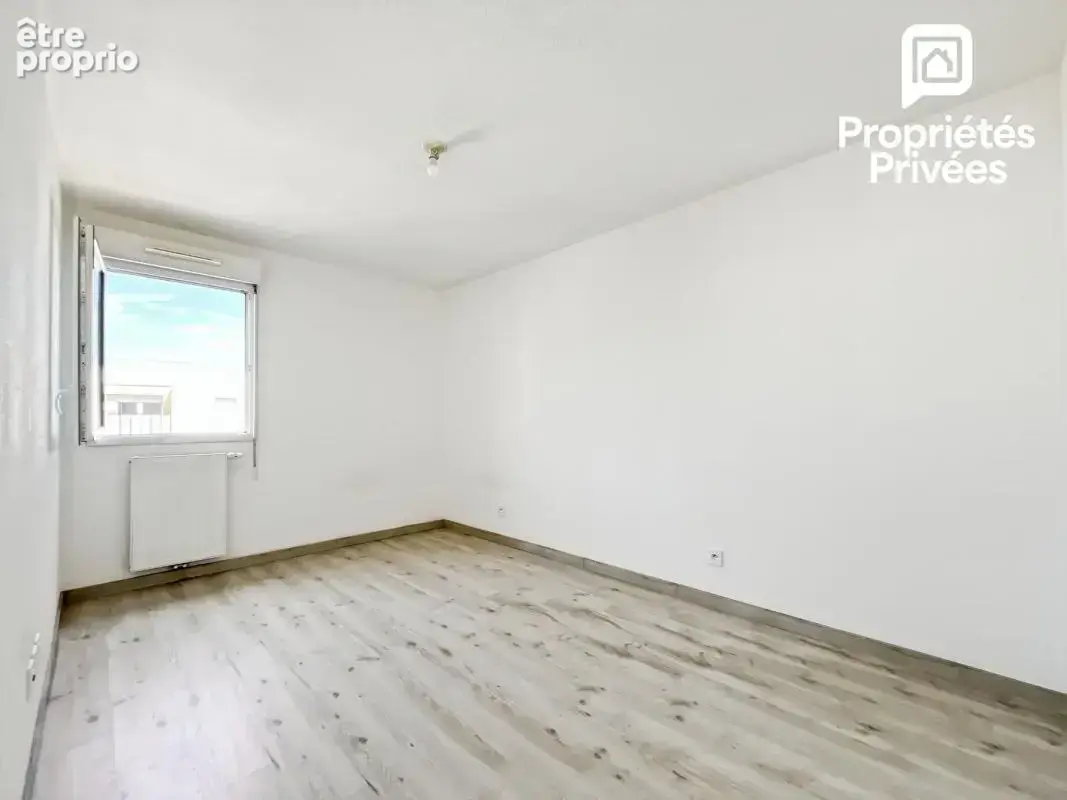 Appartement T3 avec terrasse dans une résidence sécurisée au coeur du quartier Courréjean à Villenave-d'Ornon - 63m² - 199 900 - photo 4