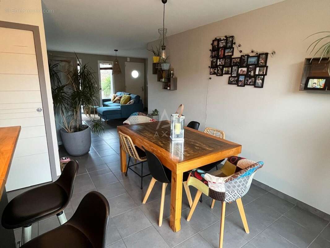 Maison à LES BROUZILS