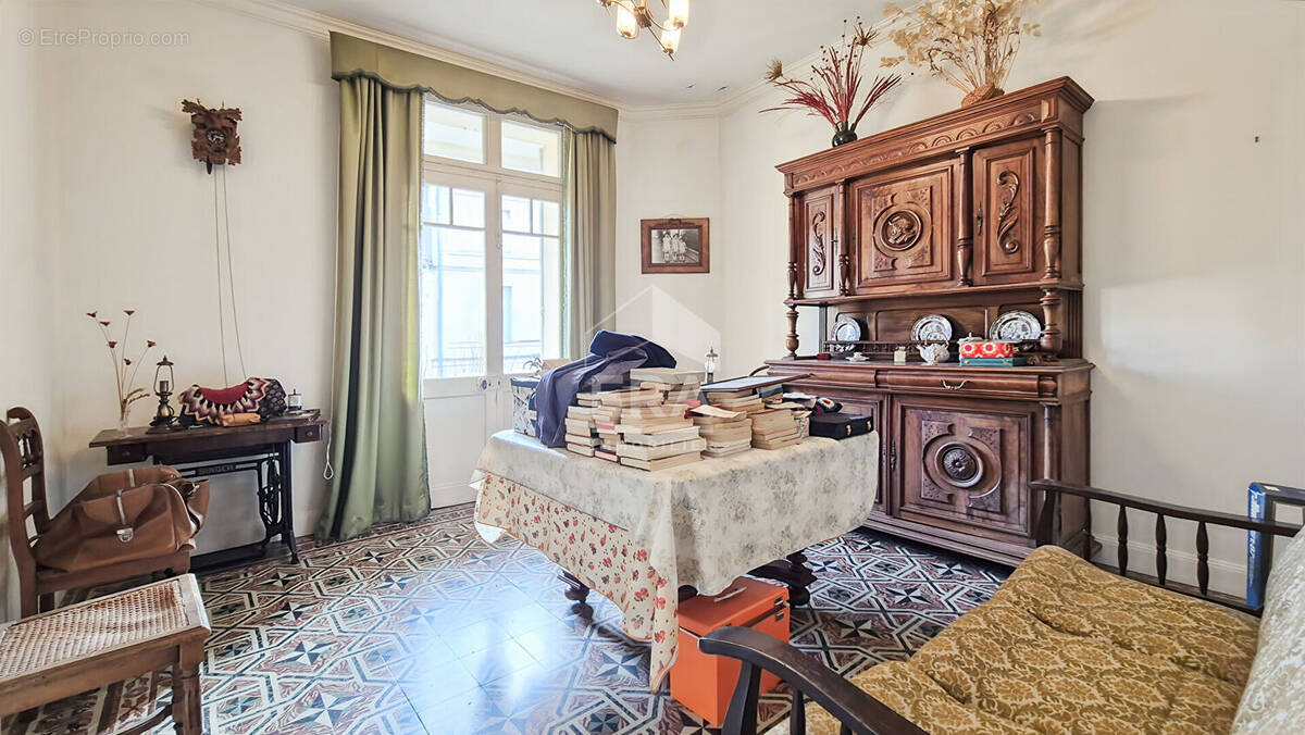 Maison à CHATEAURENARD