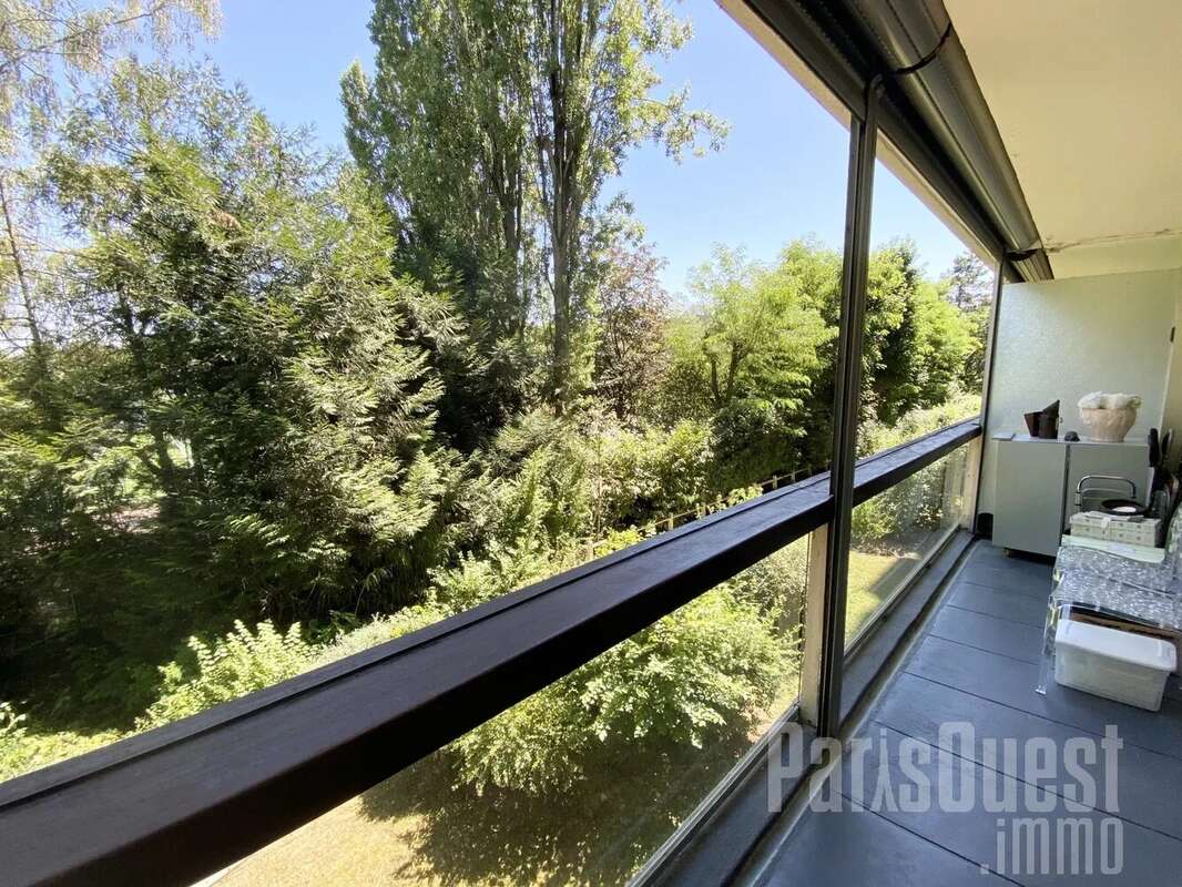 Appartement à VILLE-D'AVRAY