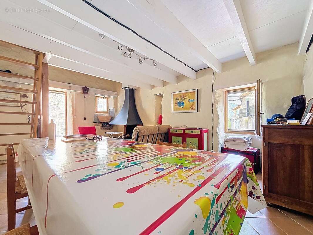 Photo 6 - Maison à SAINT-ETIENNE-ESTRECHOUX