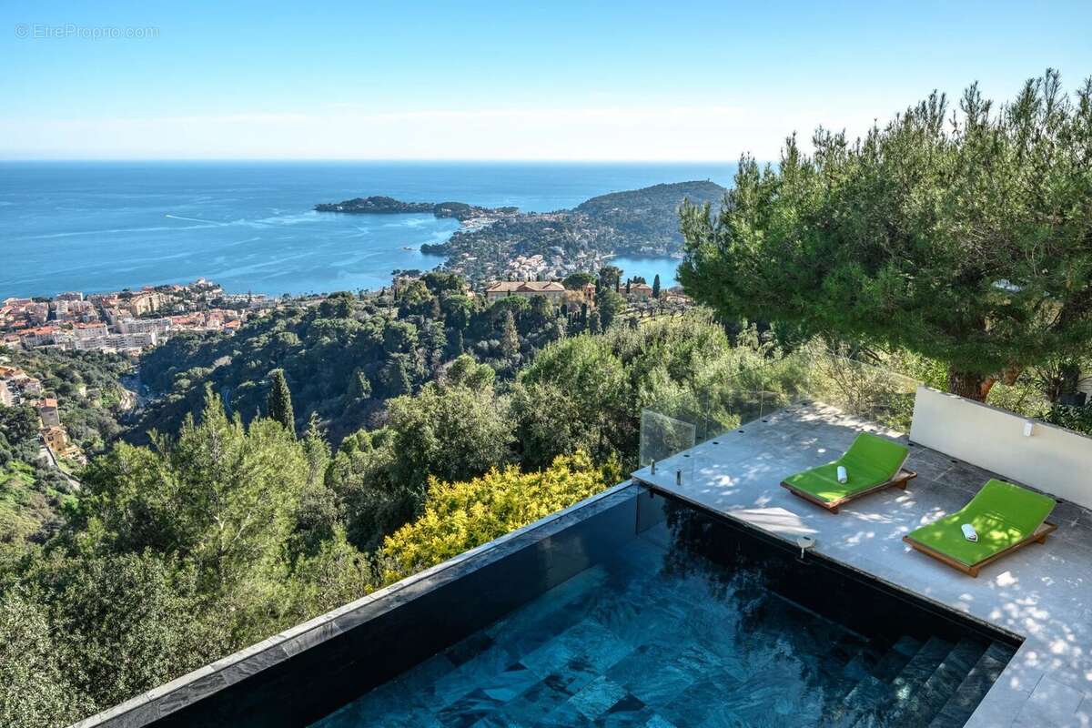 Maison à VILLEFRANCHE-SUR-MER