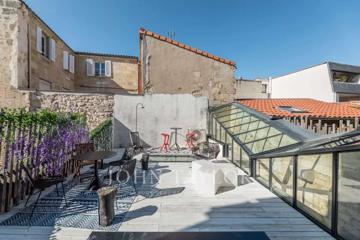 Appartement à BORDEAUX