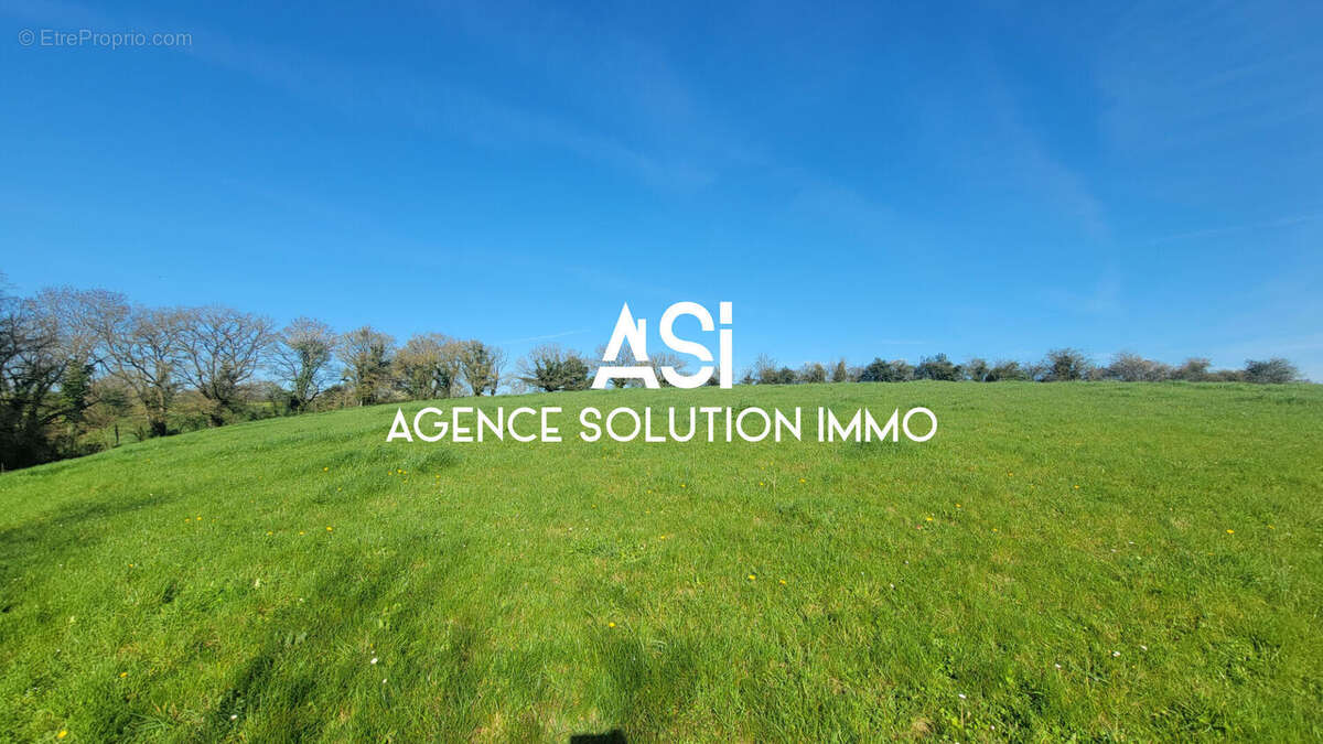 Terrain à ARGENTRE