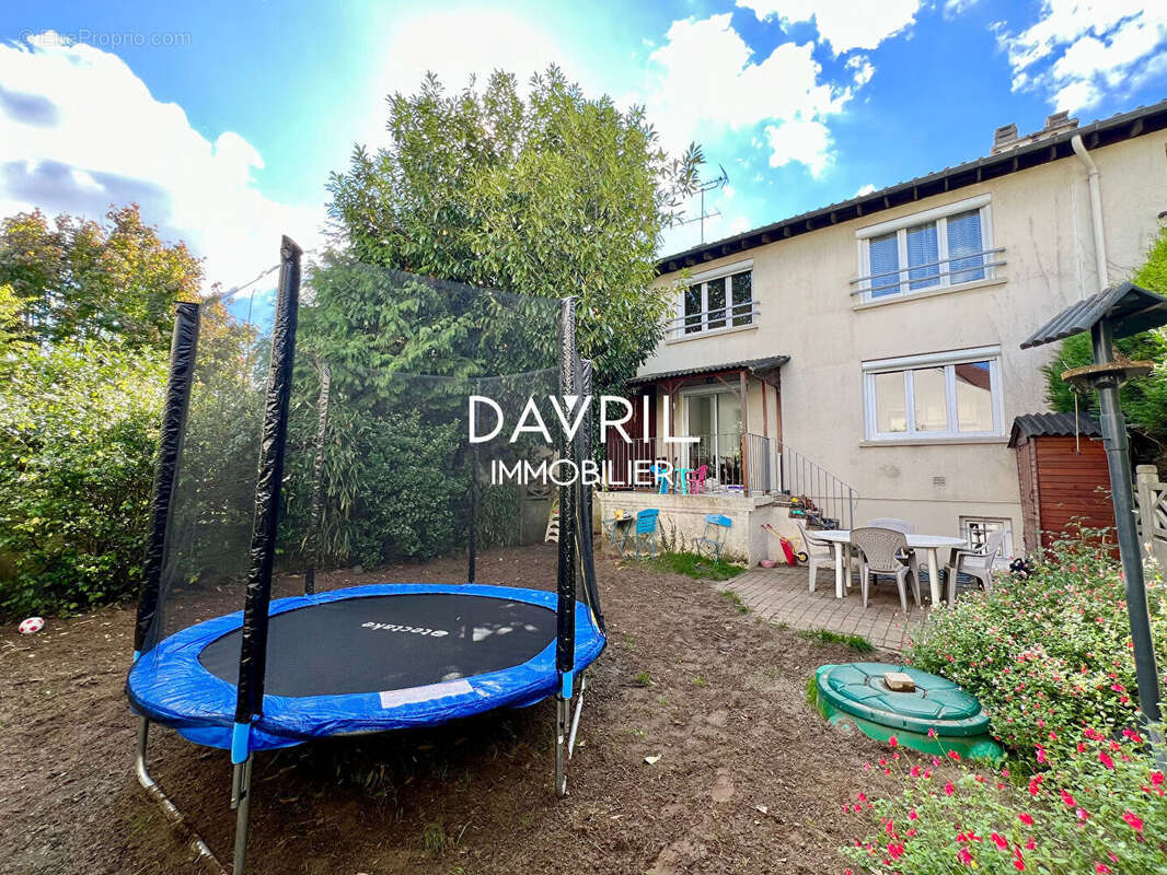 Maison à CONFLANS-SAINTE-HONORINE