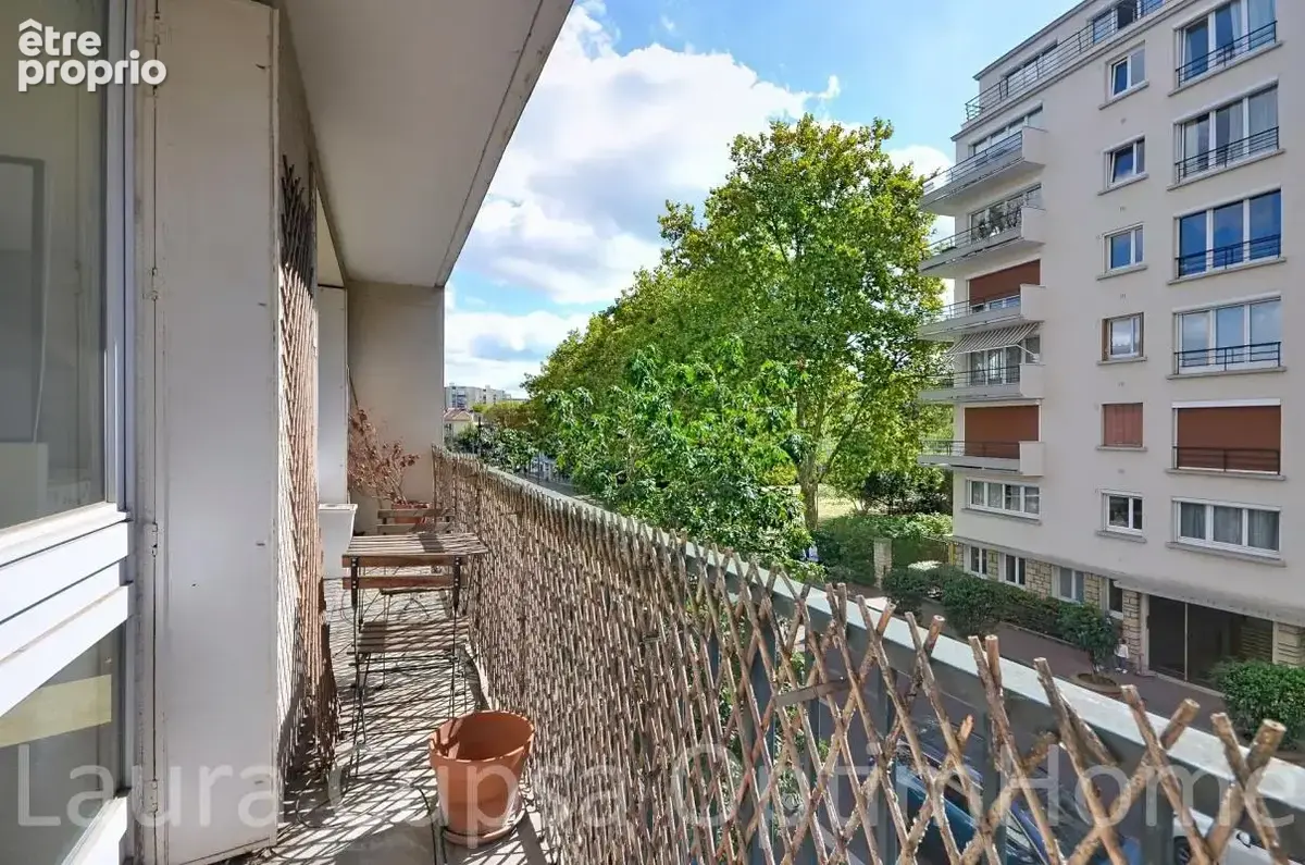 Sceaux coulee verte - 4p - 78,10 m² - proche centre ville - ascenseur - balcon - cave - box - renovation energetique payee - photo 2