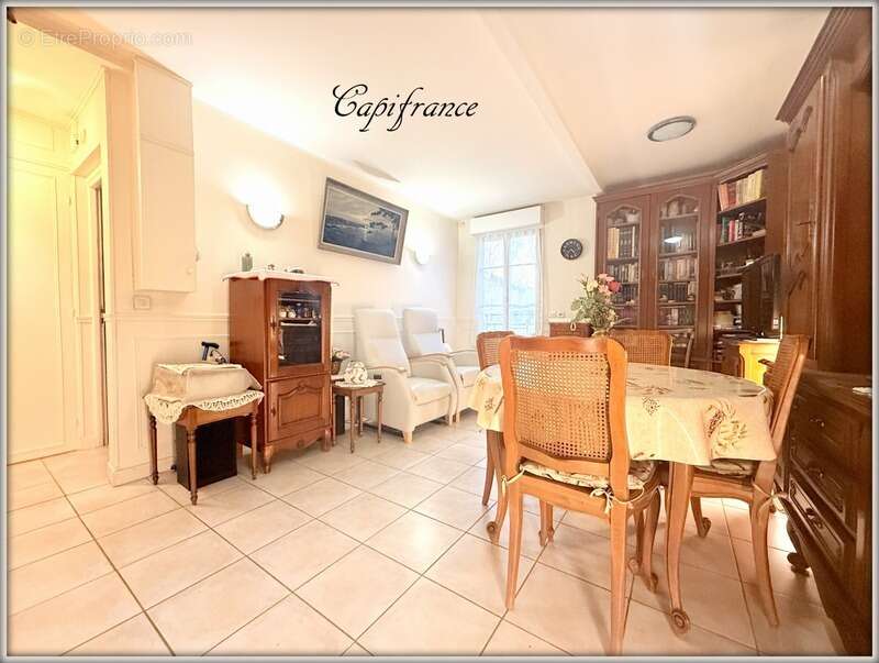 Maison à AULNAY-SOUS-BOIS