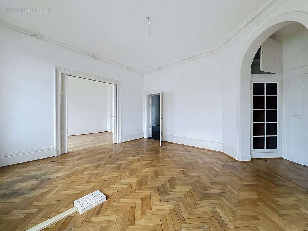 Appartement 176 m² à Strasbourg  - photo 2