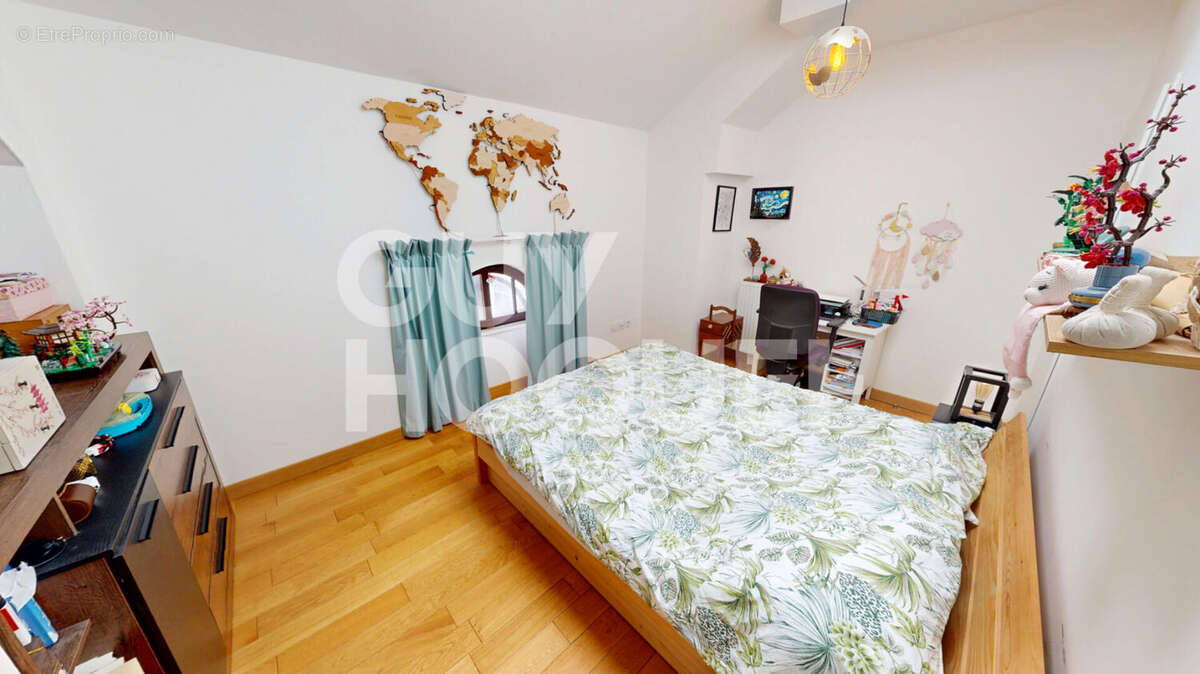 Appartement à IVRY-SUR-SEINE