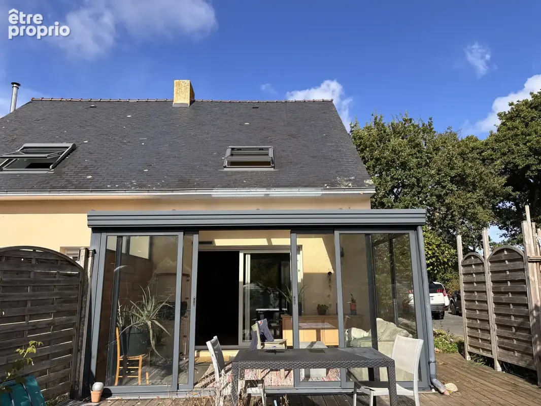 Maison avec véranda, jardin et garage   Au calme en fond d’impasse - photo 2