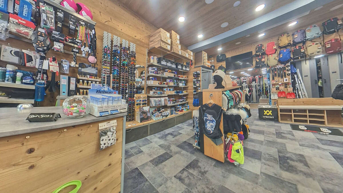 Commerce à TIGNES