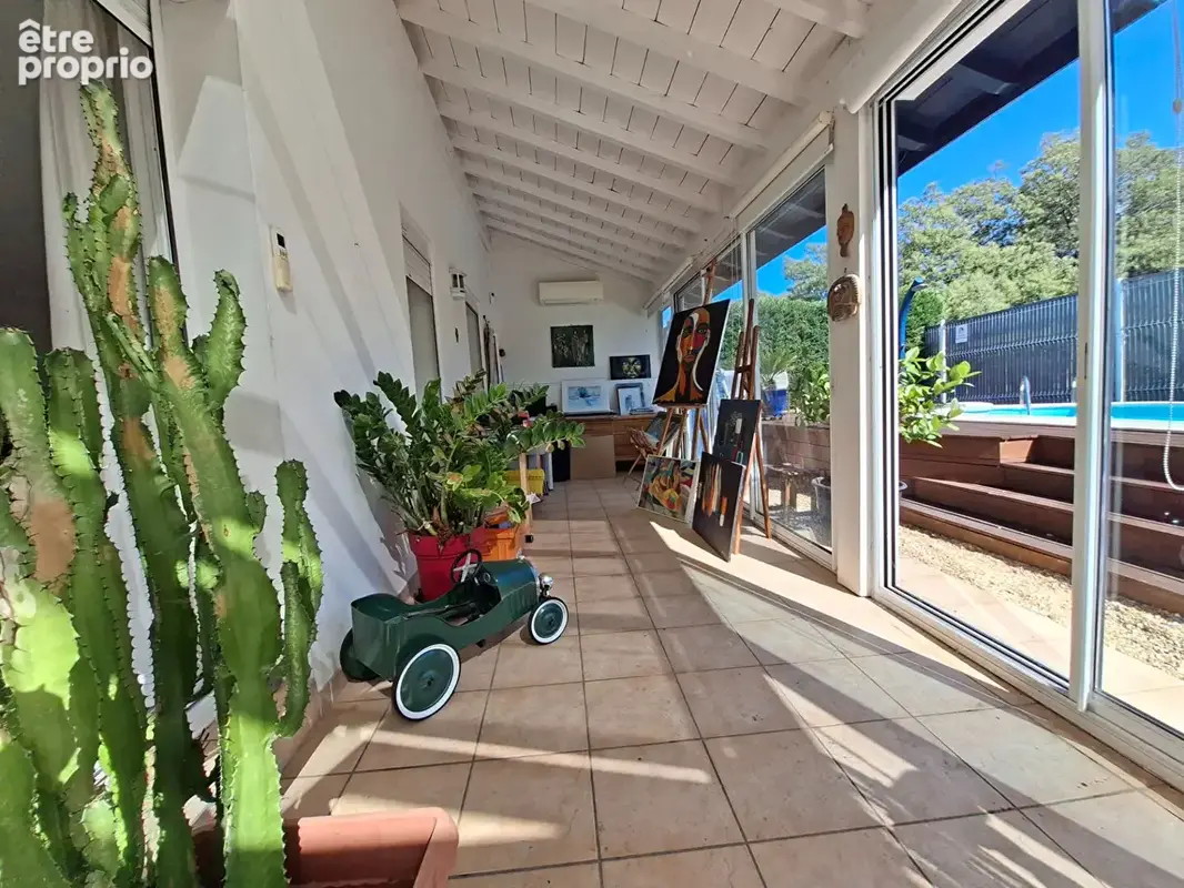 BIDART - Charmante Maison d'environ 125 m². - photo 6