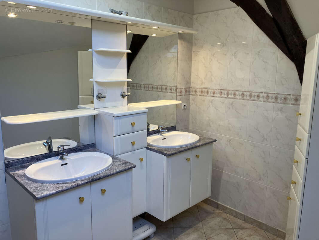 Appartement à CHATELLERAULT