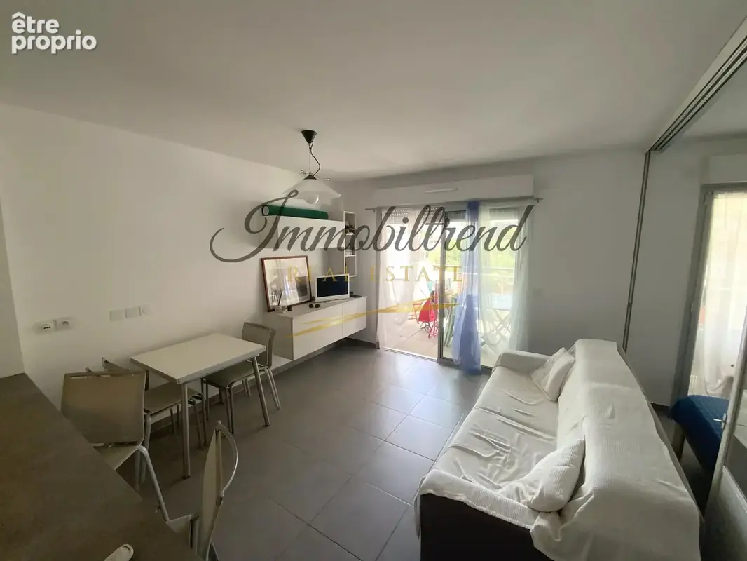 Exclusivite roquebrune cap martin quartier plage 2 pieces dernier etage - photo 4