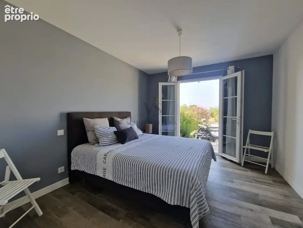 Ensemble Immobilier Rare  Trois Maisons, Piscine, Terrains Agricoles et Équipements pour Activité Animalière - photo 15