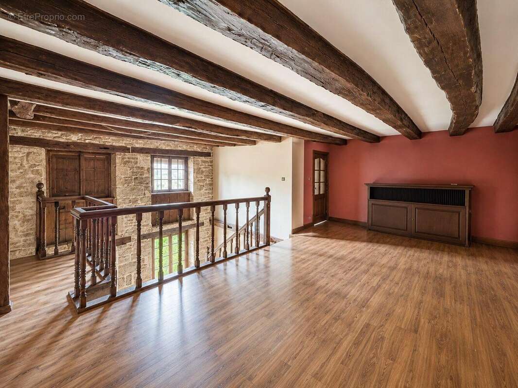 Appartement 117 m² à Vesoul  - photo 7