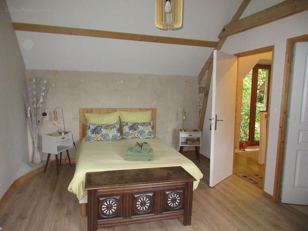 Maison à OULCHES