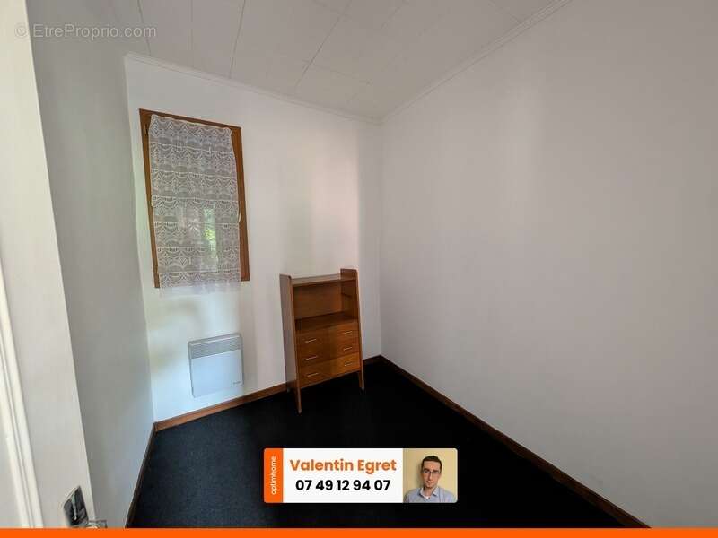 Maison à SAINT-GILLES-DE-LA-NEUVILLE