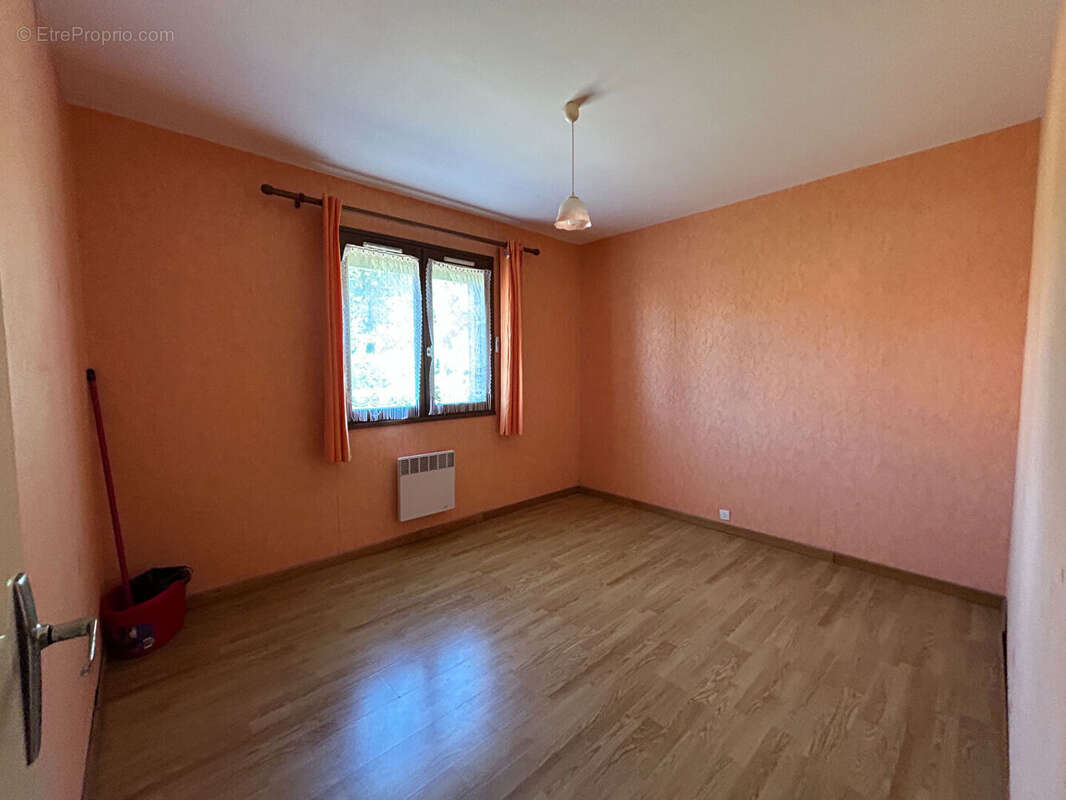 Maison de plain-pied 3 chambres avec sous-sol complet à Flesselles - photo 9