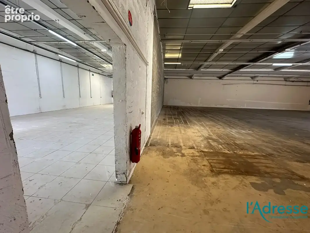 Local commercial Wittenheim 600 m2 - photo 6