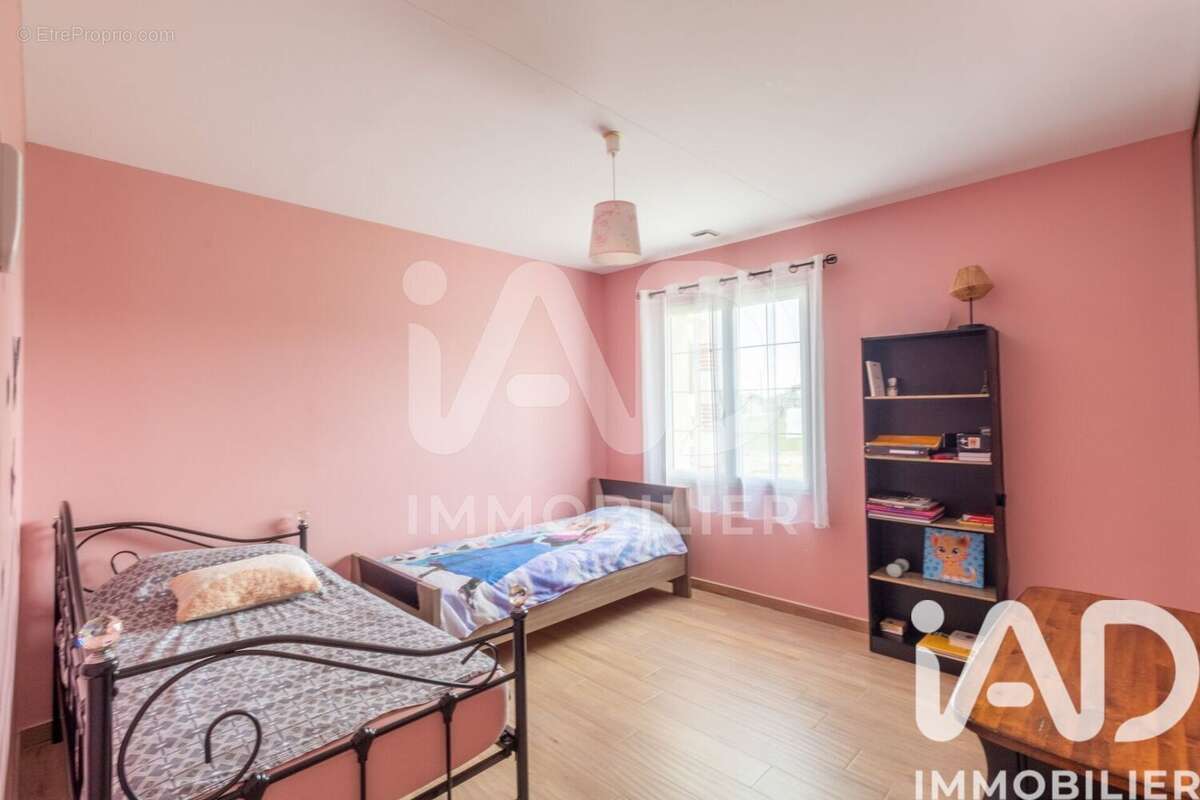 Photo 9 - Maison à LORRIS