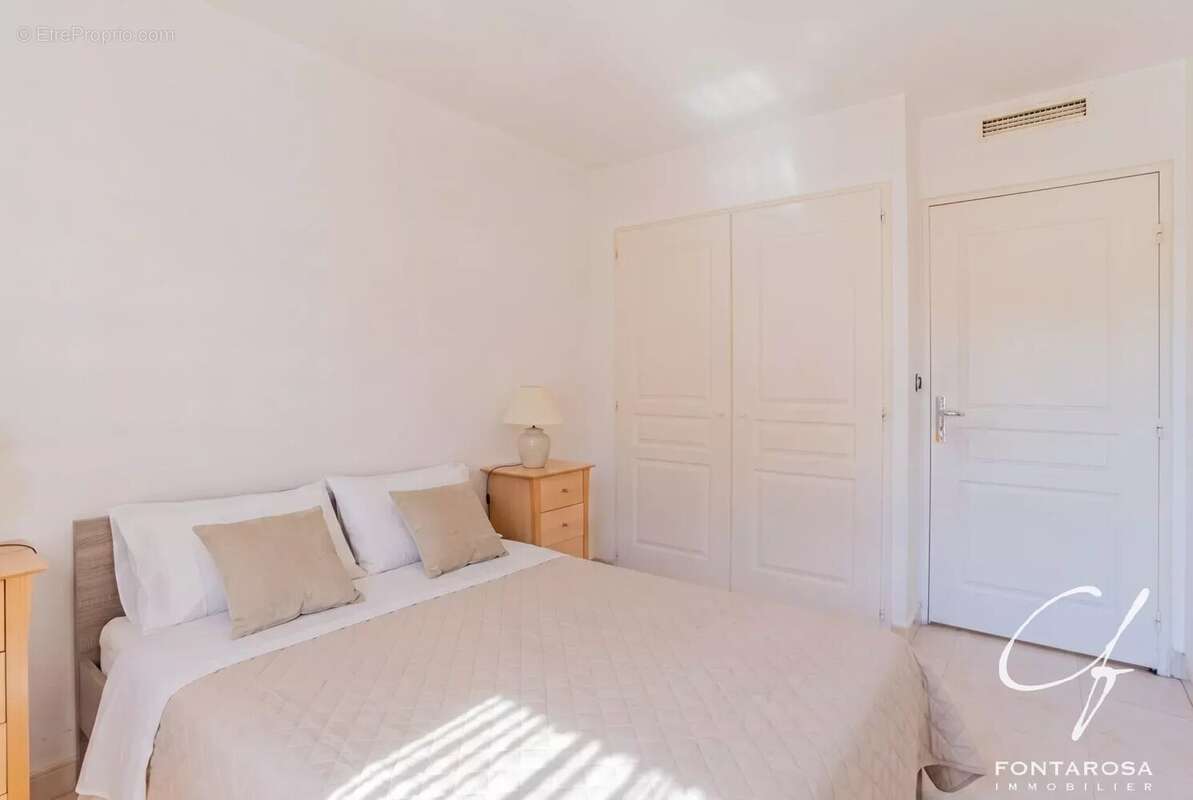 Appartement à SAINT-RAPHAEL