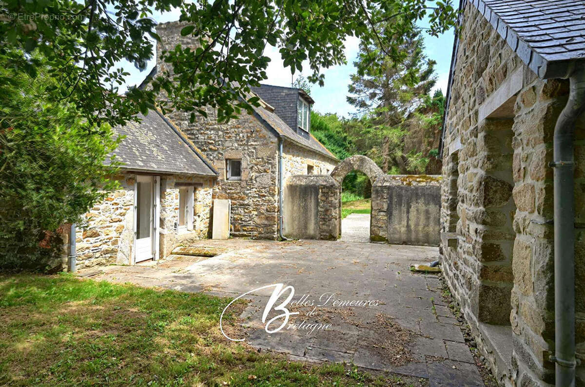 Maison à PLOUEZOC'H