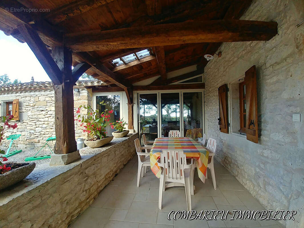 Maison à CAYLUS