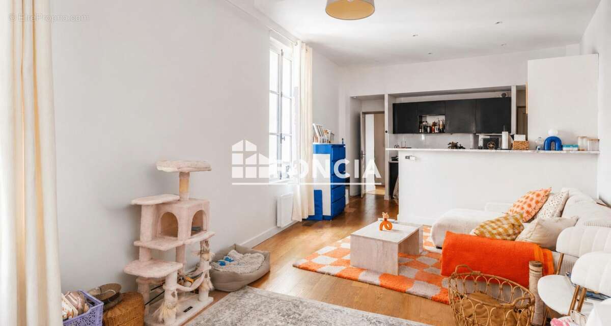 A vendre superbe t4 plein centre ville clef en main - libre d'occupation - photo 3