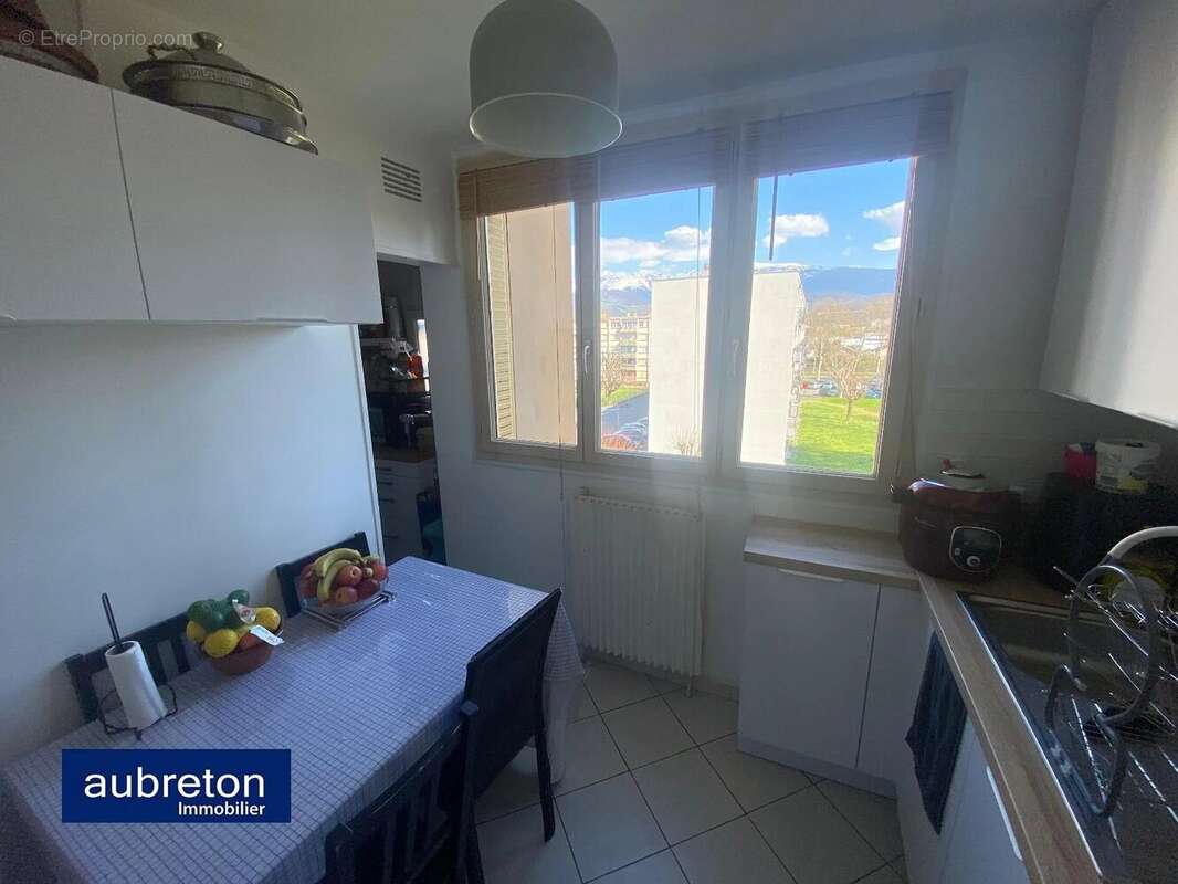 Appartement à ECHIROLLES