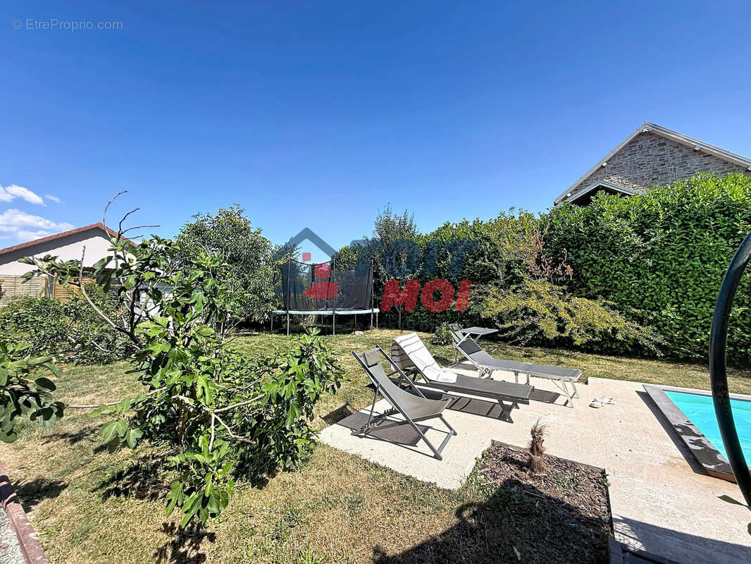 Maison familiale de caractère avec piscine   111,96 m2 - photo 11