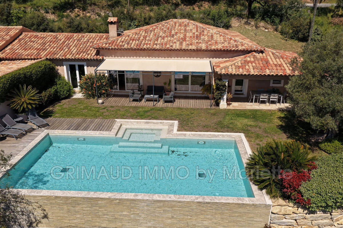 Maison à PLAN-DE-LA-TOUR