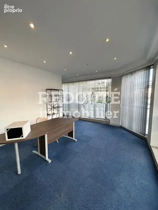 A vendre local commercial hyper centre chalons en champagne - photo 5