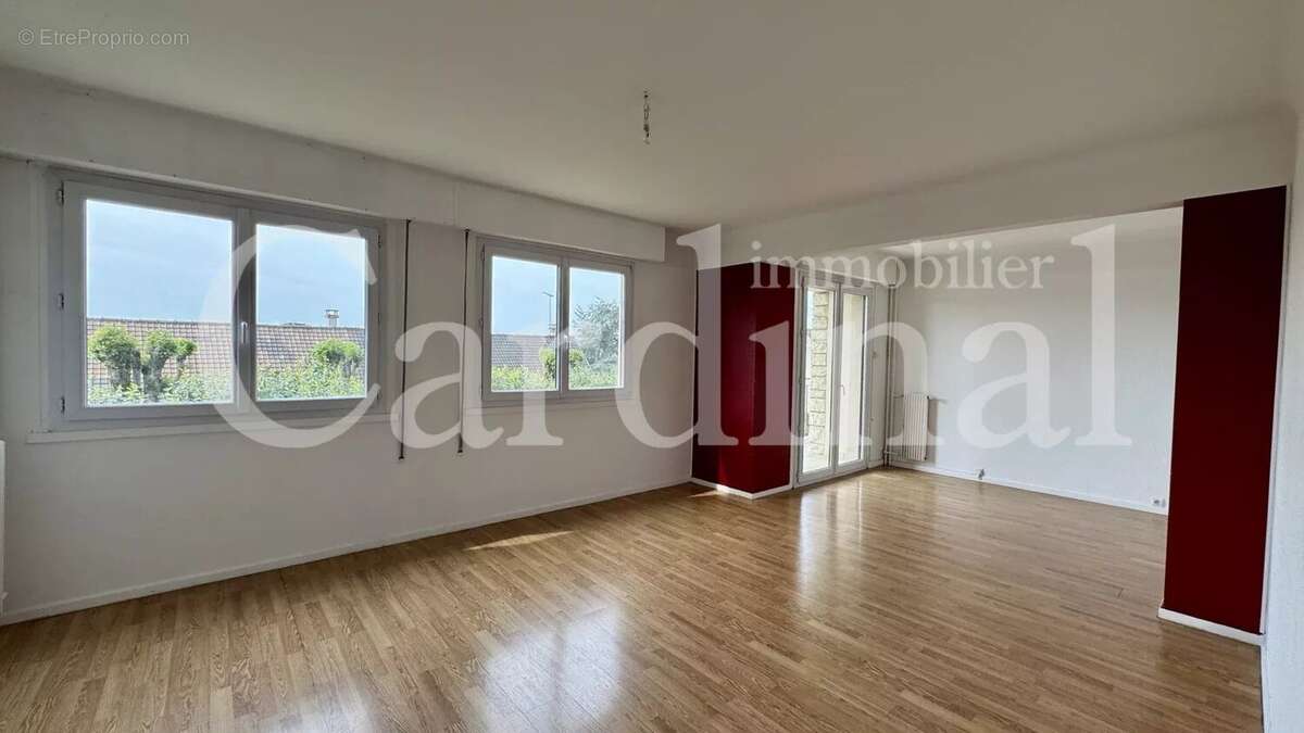 Appartement à BAILLY