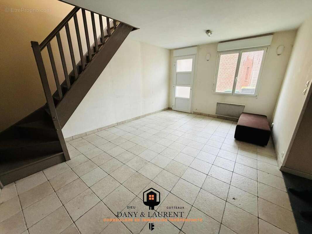 Photo 2 - Maison à LECELLES