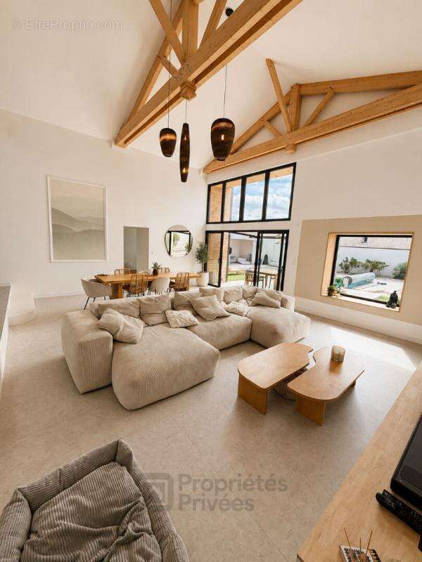 Demeure de prestige - La Seguiniere 5 pièces 175 m2 - photo 3