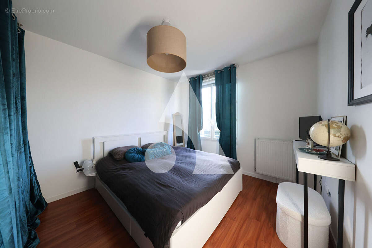 Appartement à CORBEIL-ESSONNES