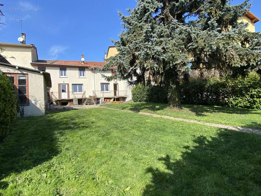 Maison 213 m² à Les Cotes-D'arey  - photo 2
