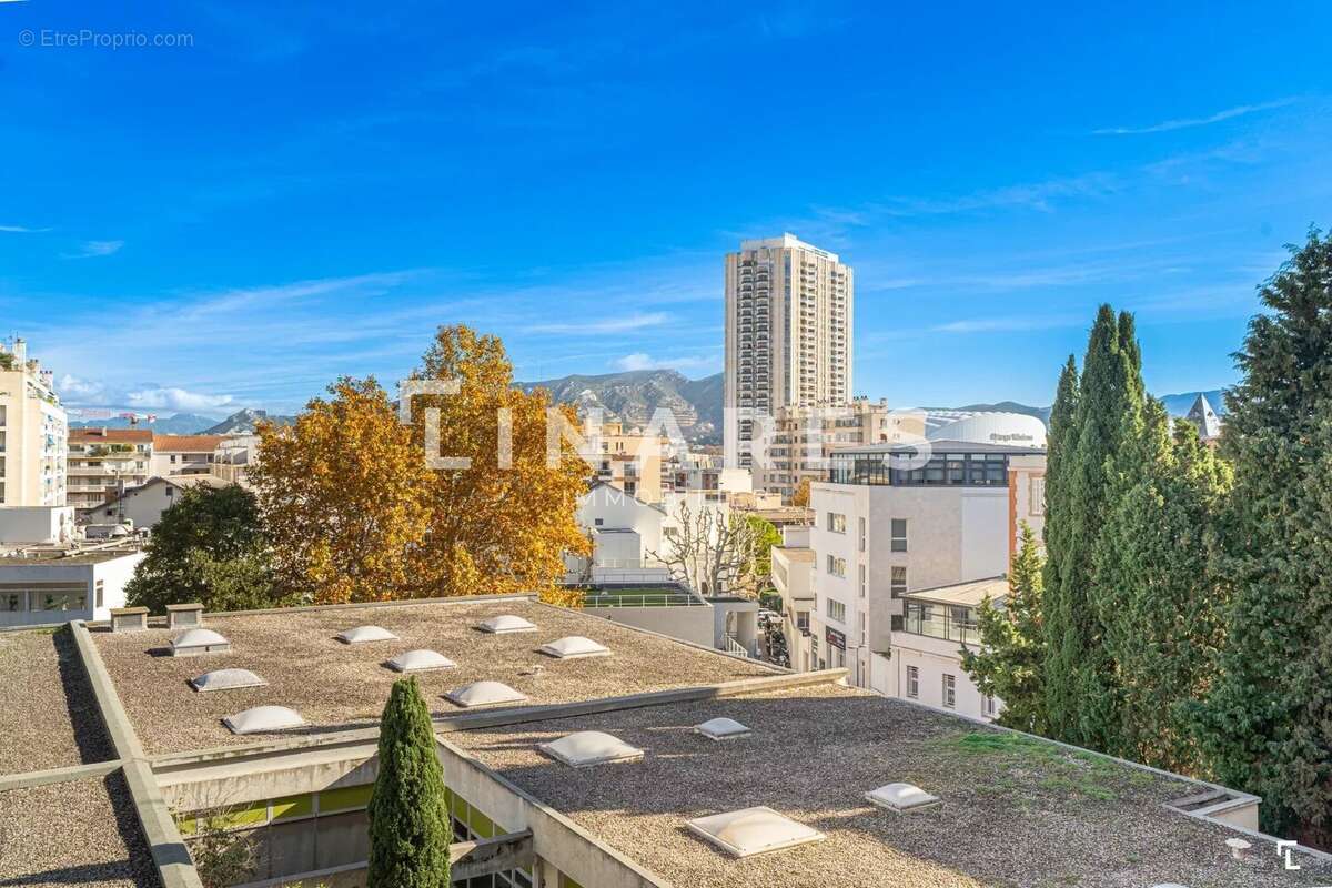 Appartement à MARSEILLE-8E